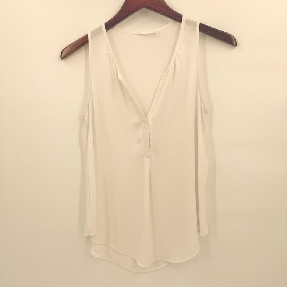 Lush Shirt Blouse Camisole Womens M Flowy Tank Top V Neck Tunic Stretchy Ivory